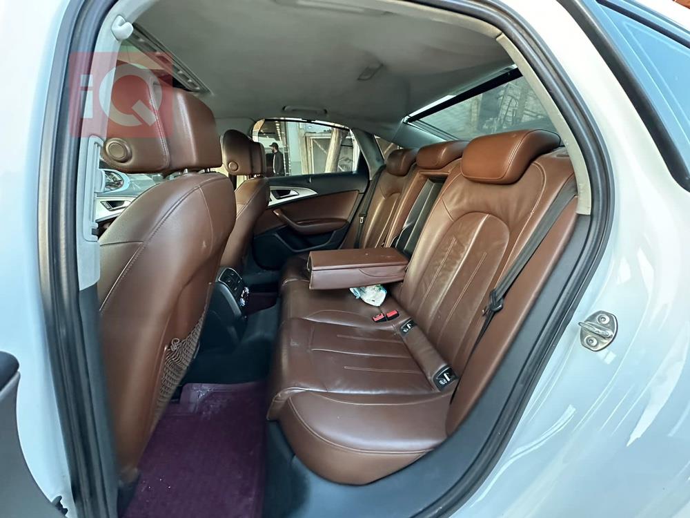 ئاودی A6
